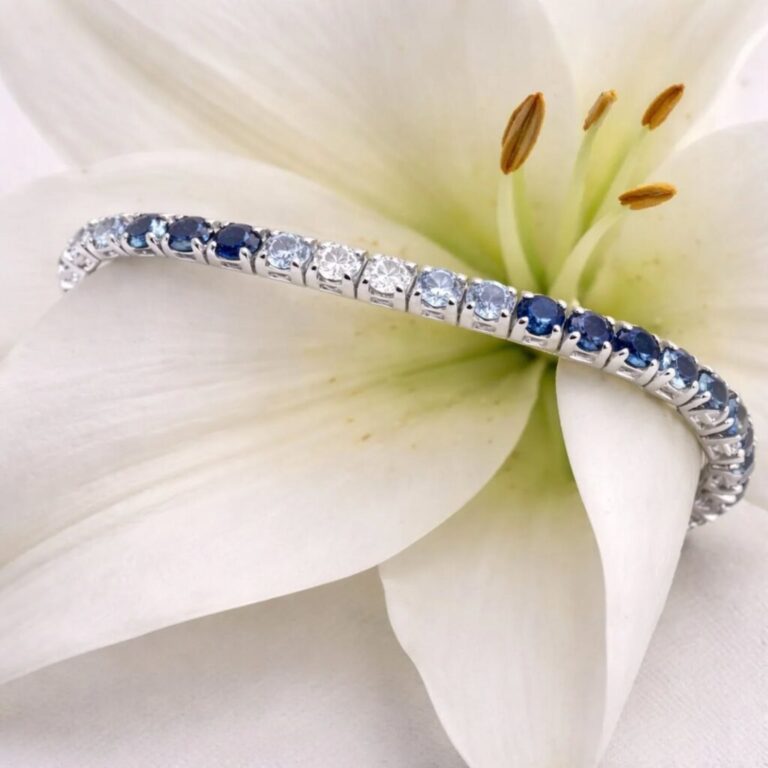 Florece con cada brillo.