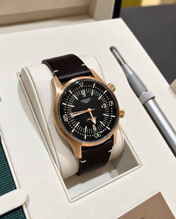 ¿Buscas algo diferente? ✨

En Joyería Carlos Guinot te ayudamos a encontrar esa pieza especial. Realizamos encargos personalizados para clientes que buscan relojes exclusivos, como este Longines Legend Diver Watch.

#Longines #LonginesLegendDiver #JoyeriaCarlosGuinot #joyeriascastellon #Castellon