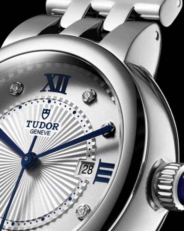 La elegancia tiene su propio ritmo.

El TUDOR Clair de Rose combina una caja de acero de 34 mm con un brazalete de acero y una estética clásica que perdura. Un reloj de líneas delicadas, pensado para acompañar tanto los días cotidianos como las ocasiones especiales.

Descúbrelo en Joyería Carlos Guinot.

#TudorWatch #ClairDeRose #JoyeriaCarlosGuinot #JoyeriaCastellon #Castellon