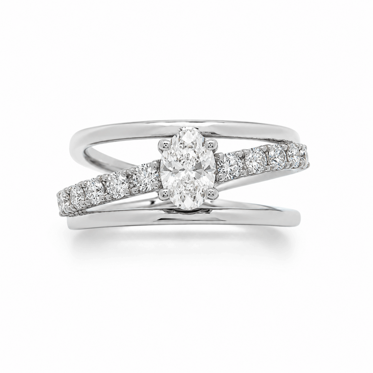 ANILLO DE ORO BLANCO CON DIAMANTES