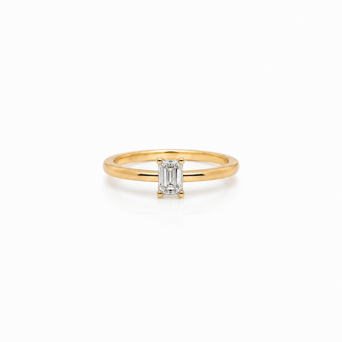 SOLITARIO ORO AMARILLO CON DIAMANTE