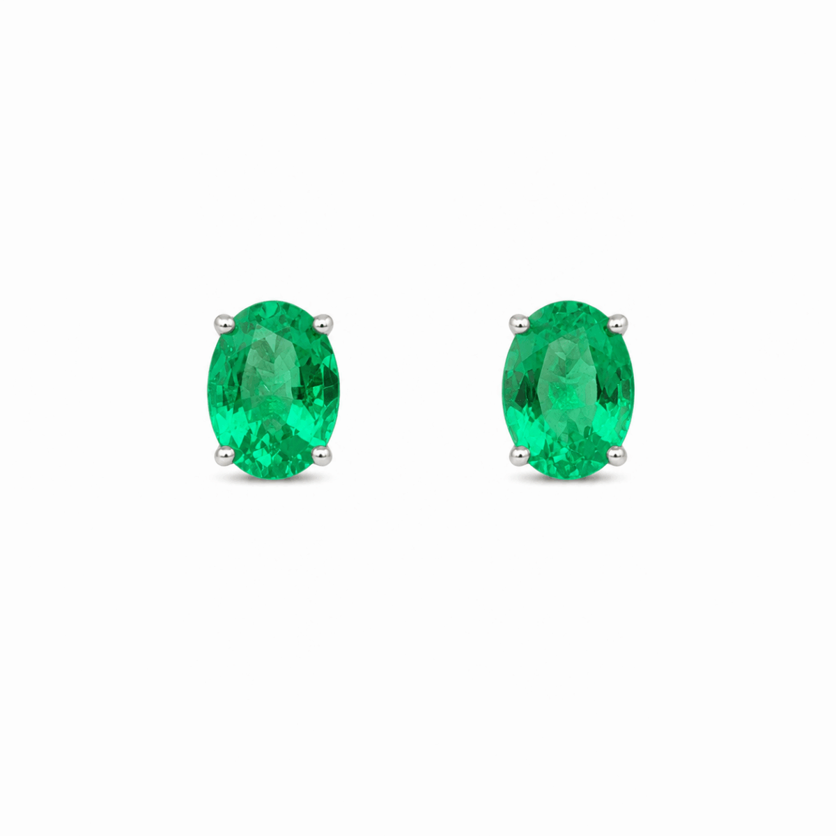 PENDIENTES EN ORO BLANCO CON ESMERALDAS