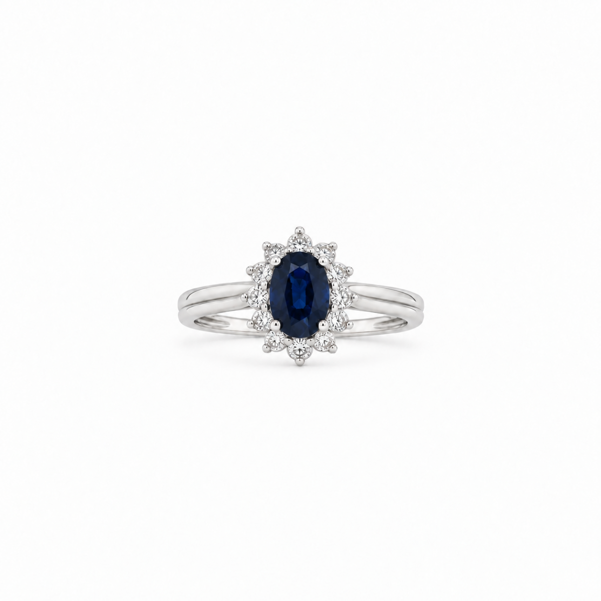 ANILLO EN ORO BLANCO CON ZAFIRO Y DIAMANTES