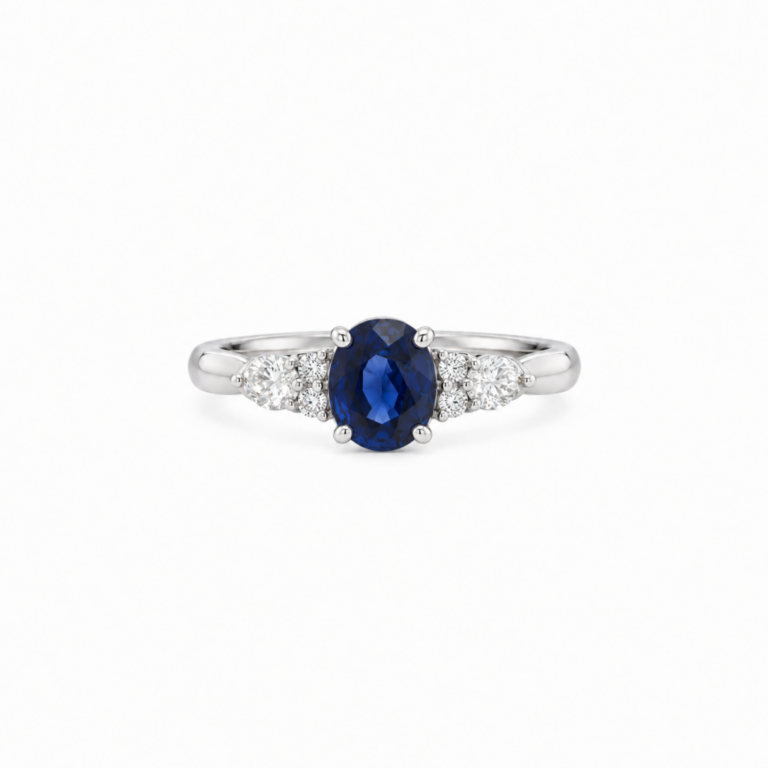 ANILLO EN ORO BLANCO CON ZAFIRO Y DIAMANTES