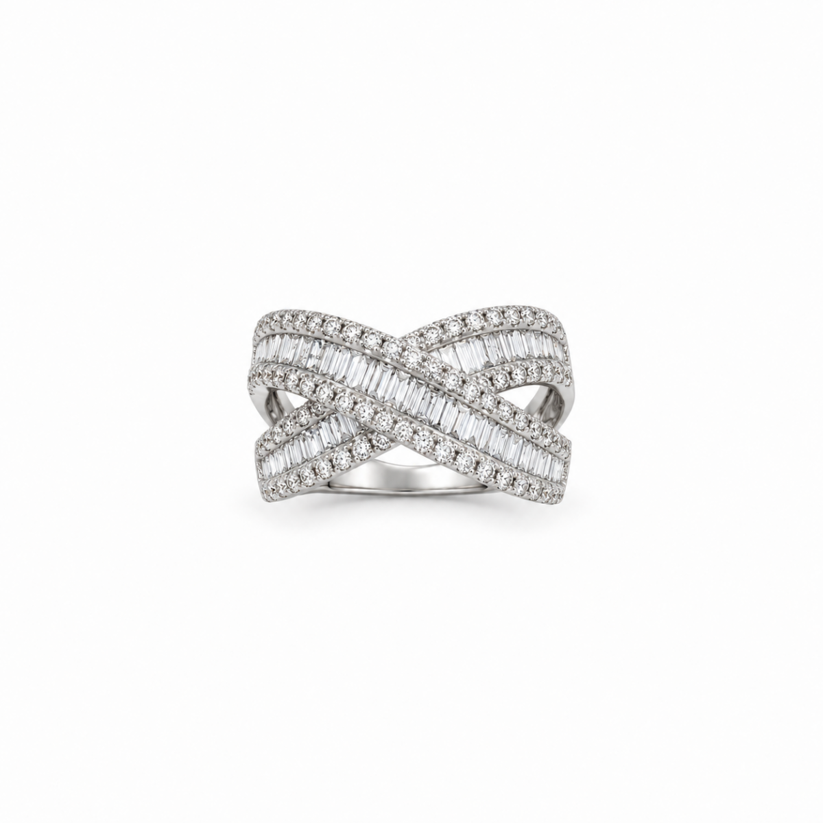 ANILLO EN ORO BLANCO CON DIAMANTES
