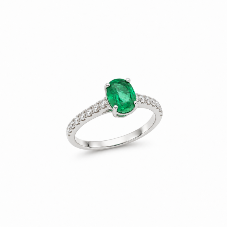 ANILLO EN ORO BLANCO CON ESMERALDA Y DIAMANTES