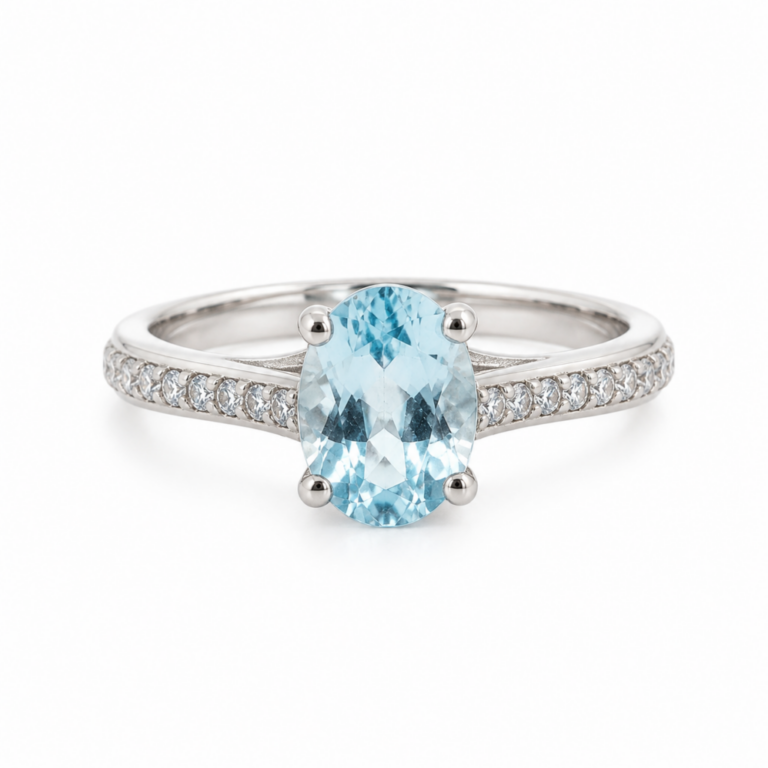 ANILLO EN ORO BLANCO CON TOPACIO Y DIAMANTES