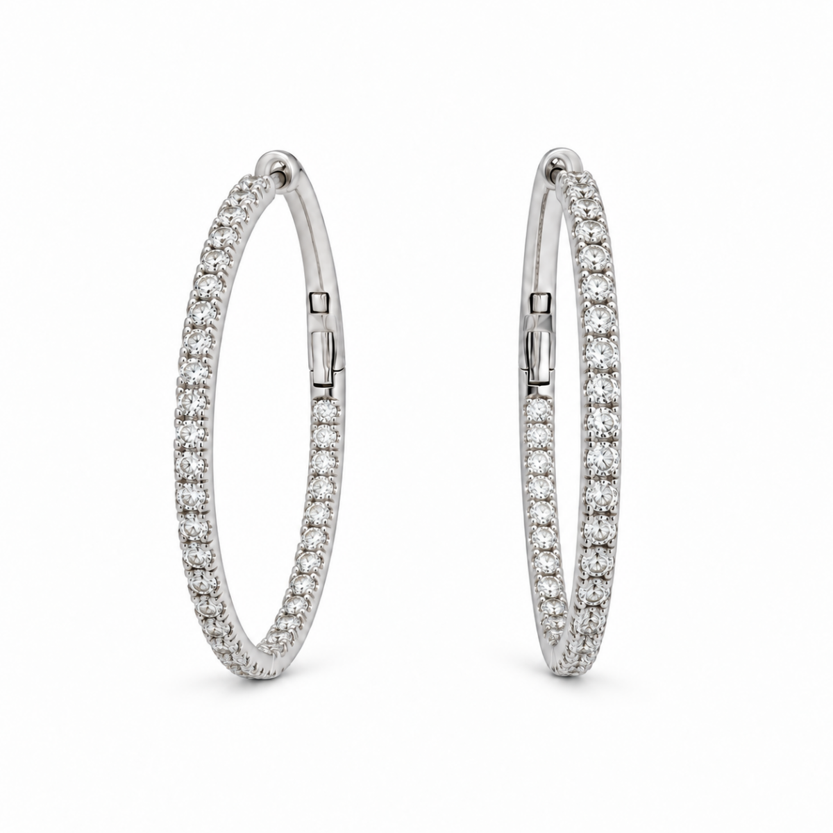 PENDIENTES EN ORO BLANCO CON DIAMANTES