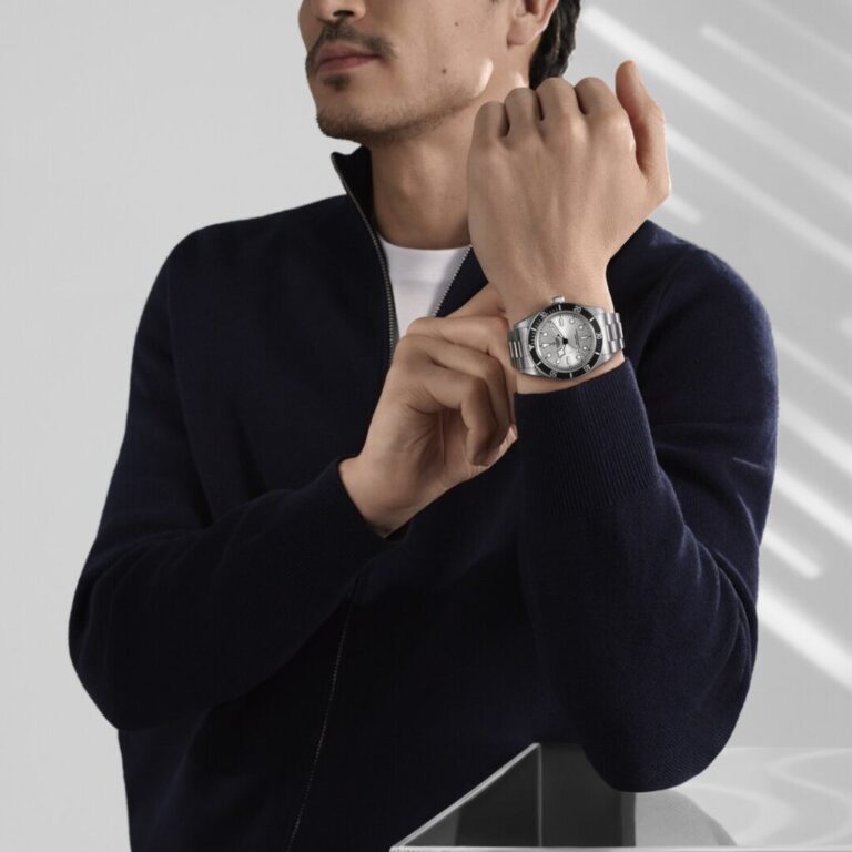 TUDOR BLACK BAY 68 43 MM - Imagen 5