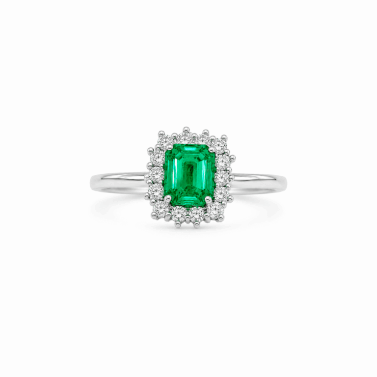 ANILLO DE ORO BLANCO CON DIAMANTES Y ESMERALDA