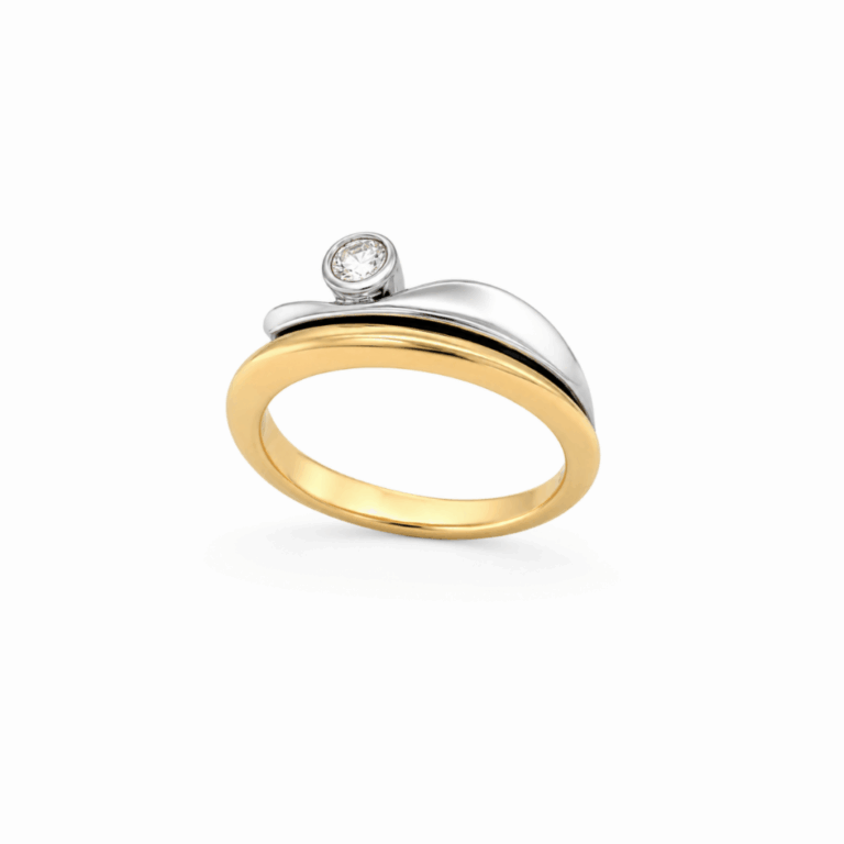 ANILLO BICOLOR EN ORO CON DIAMANTE