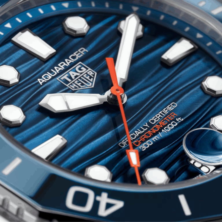 TAG HEUER AQUARACER PROFESSIONAL 300 DATE 42MM - Imagen 3